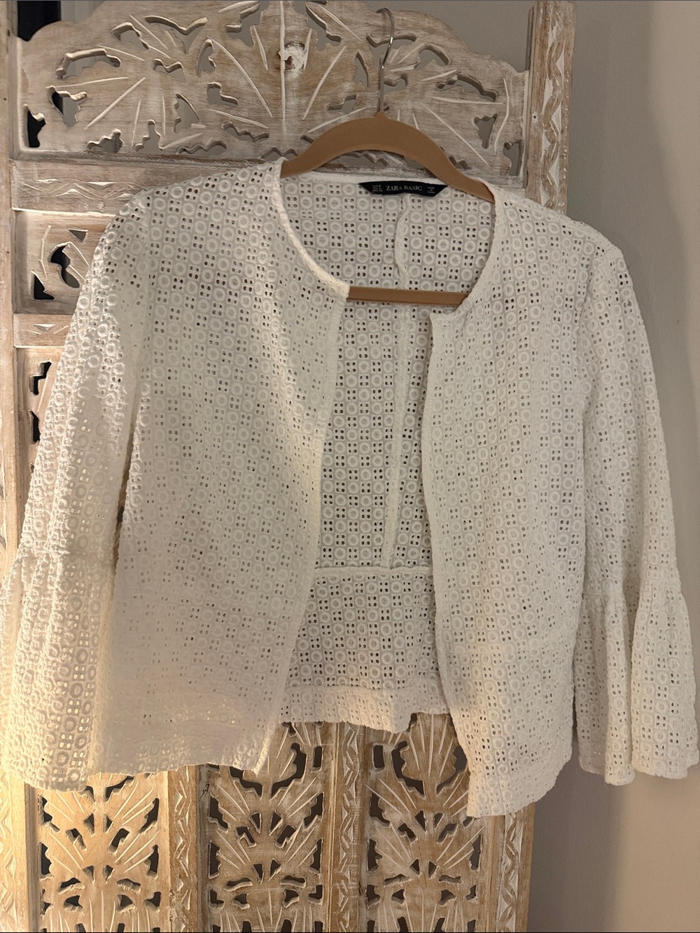 Zara White Eyelet Crochet Jacket